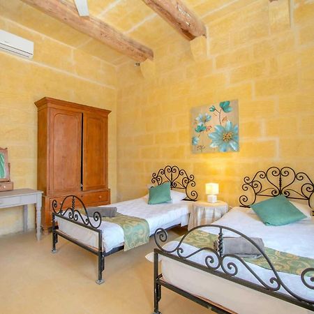 Ghar Ilma IV Holiday Home Santa Luċija Екстериор снимка